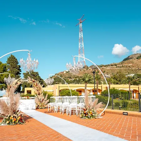 Altafiumara & Hotel
