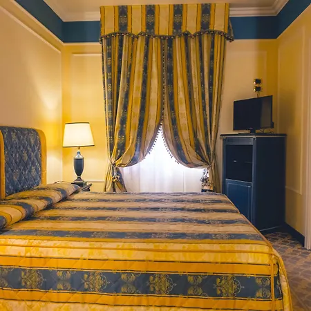 Altafiumara & 호텔 4*