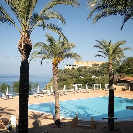 Altafiumara & 4* Villa San Giovanni