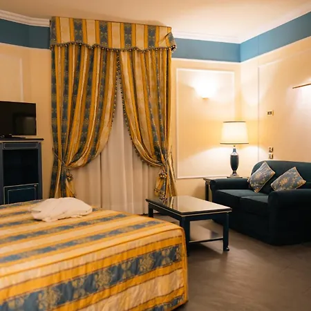 Altafiumara & 4* Villa San Giovanni