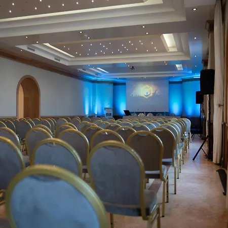 Altafiumara & Hotel 4*