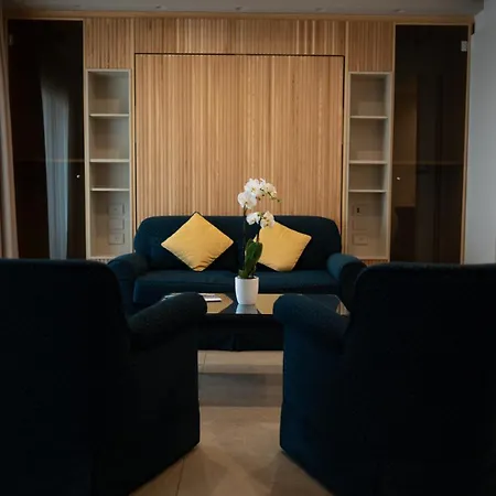 Altafiumara & 4* Villa San Giovanni