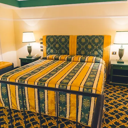 Altafiumara & Hotel 4*