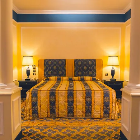 Hotel Altafiumara & 4*