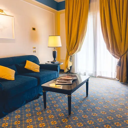 Altafiumara & Hotel 4*