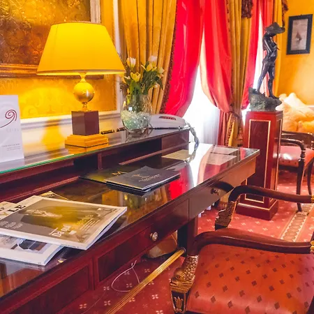 Hotel Altafiumara & 4*