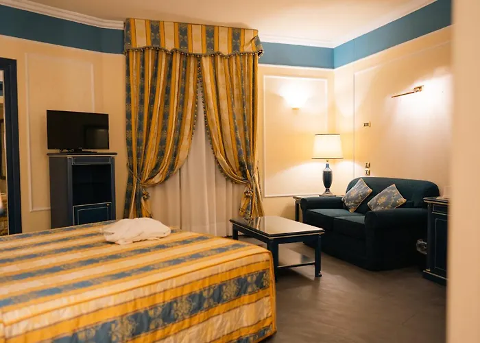 Altafiumara & 4* Villa San Giovanni