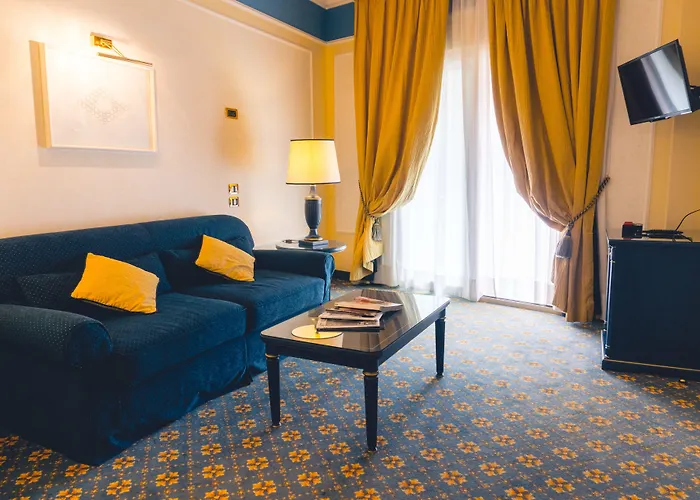 Altafiumara & Hotel 4*