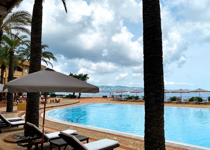 Altafiumara & Hotel Villa San Giovanni